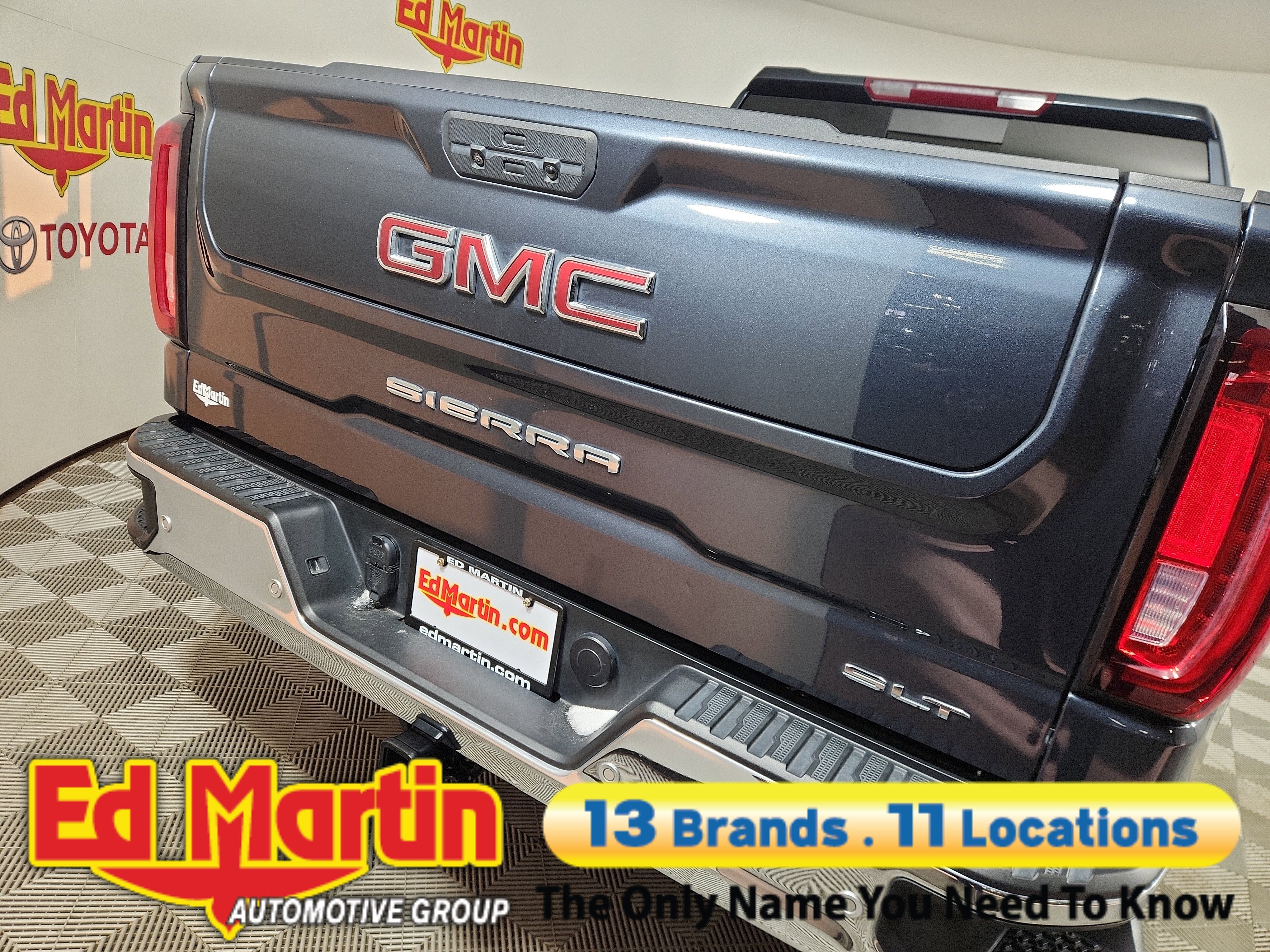 2021 GMC Sierra 1500 SLT