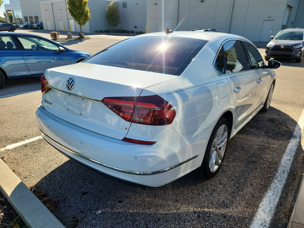 2018 Volkswagen Passat 2.0T SE