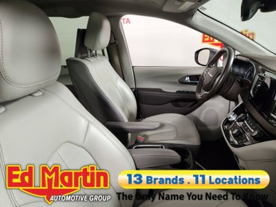 2019 Chrysler Pacifica Touring L Plus