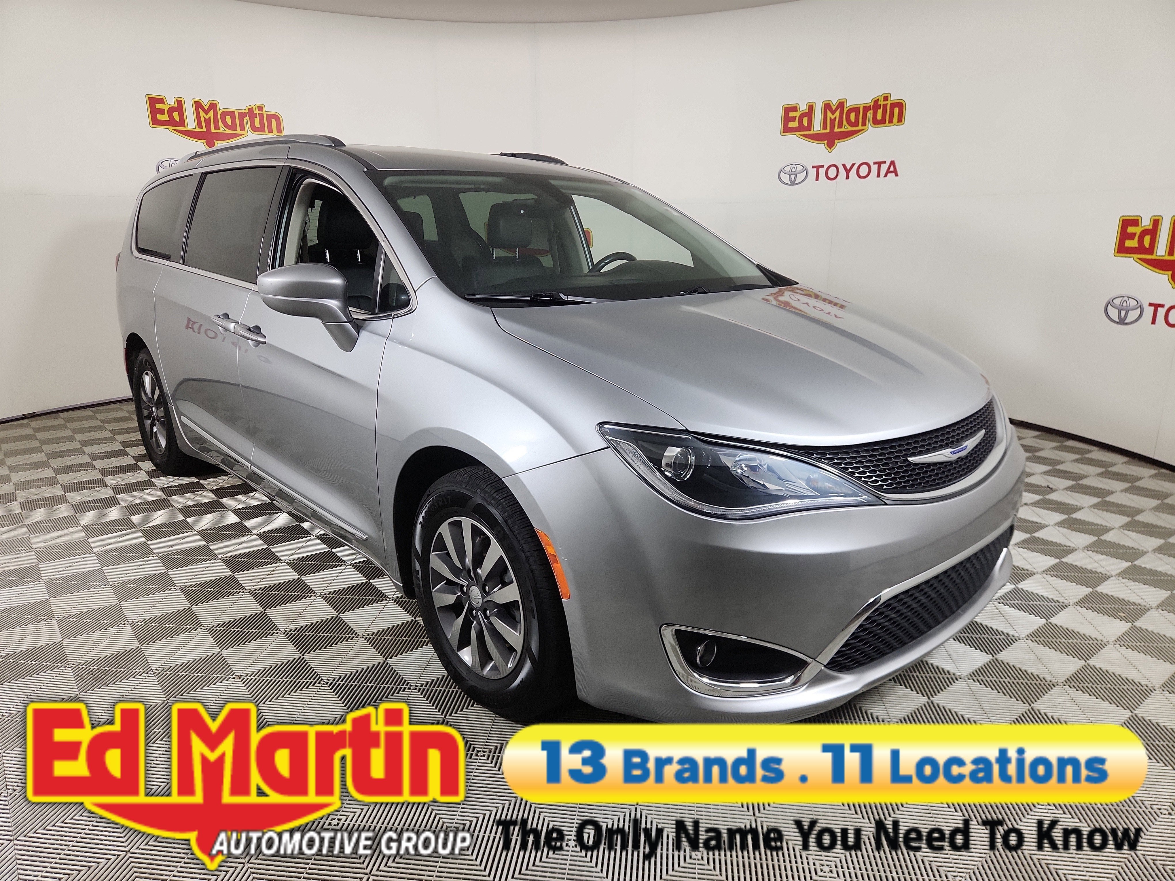 Used 2019 Chrysler Pacifica Touring L Plus with VIN 2C4RC1EGXKR699043 for sale in Noblesville, IN