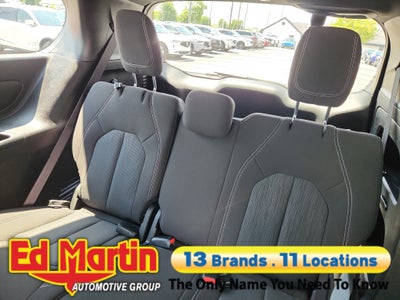 2023 Chrysler Pacifica Touring