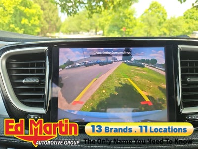 2023 Chrysler Pacifica Touring