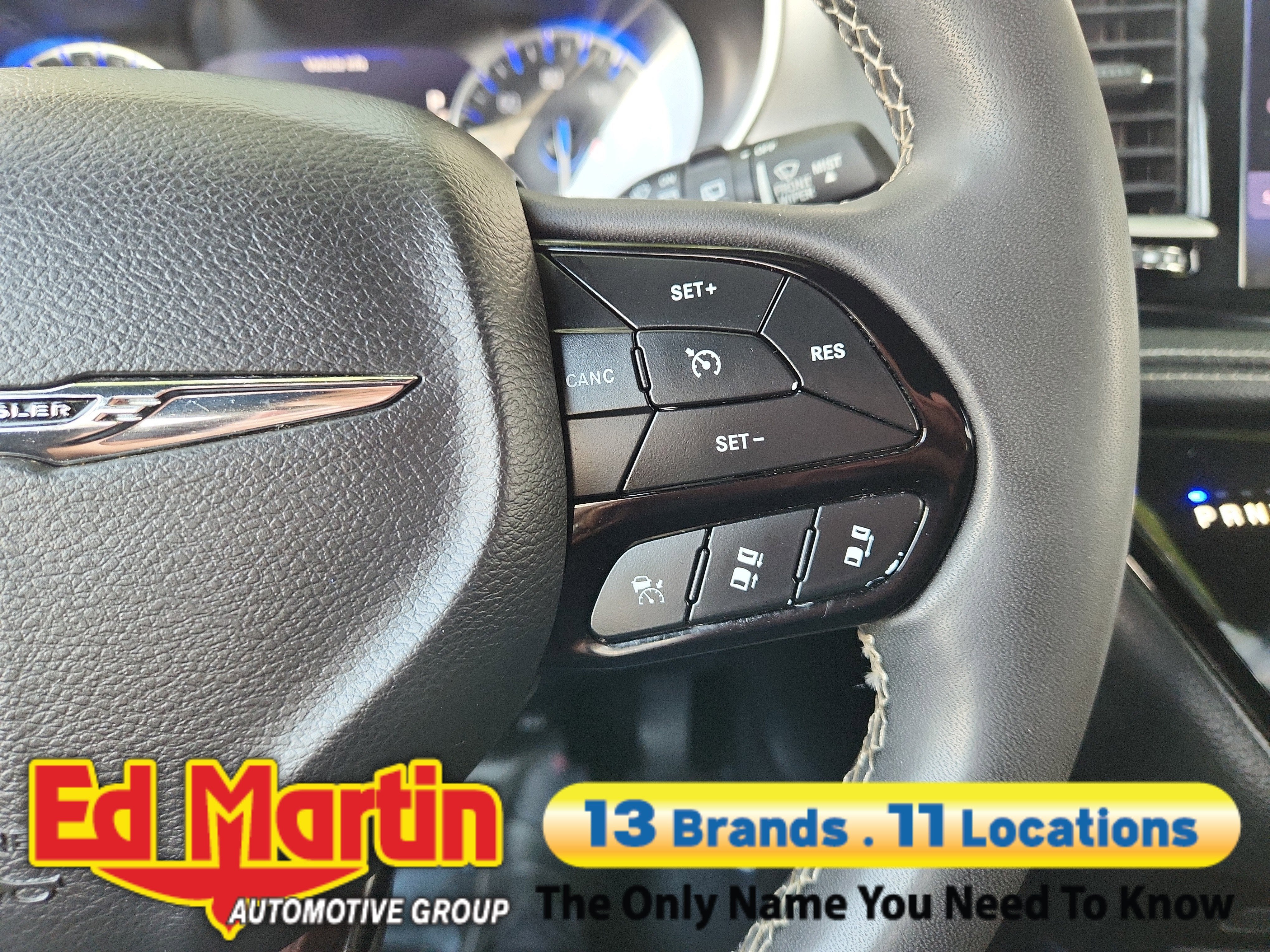 2023 Chrysler Pacifica Touring