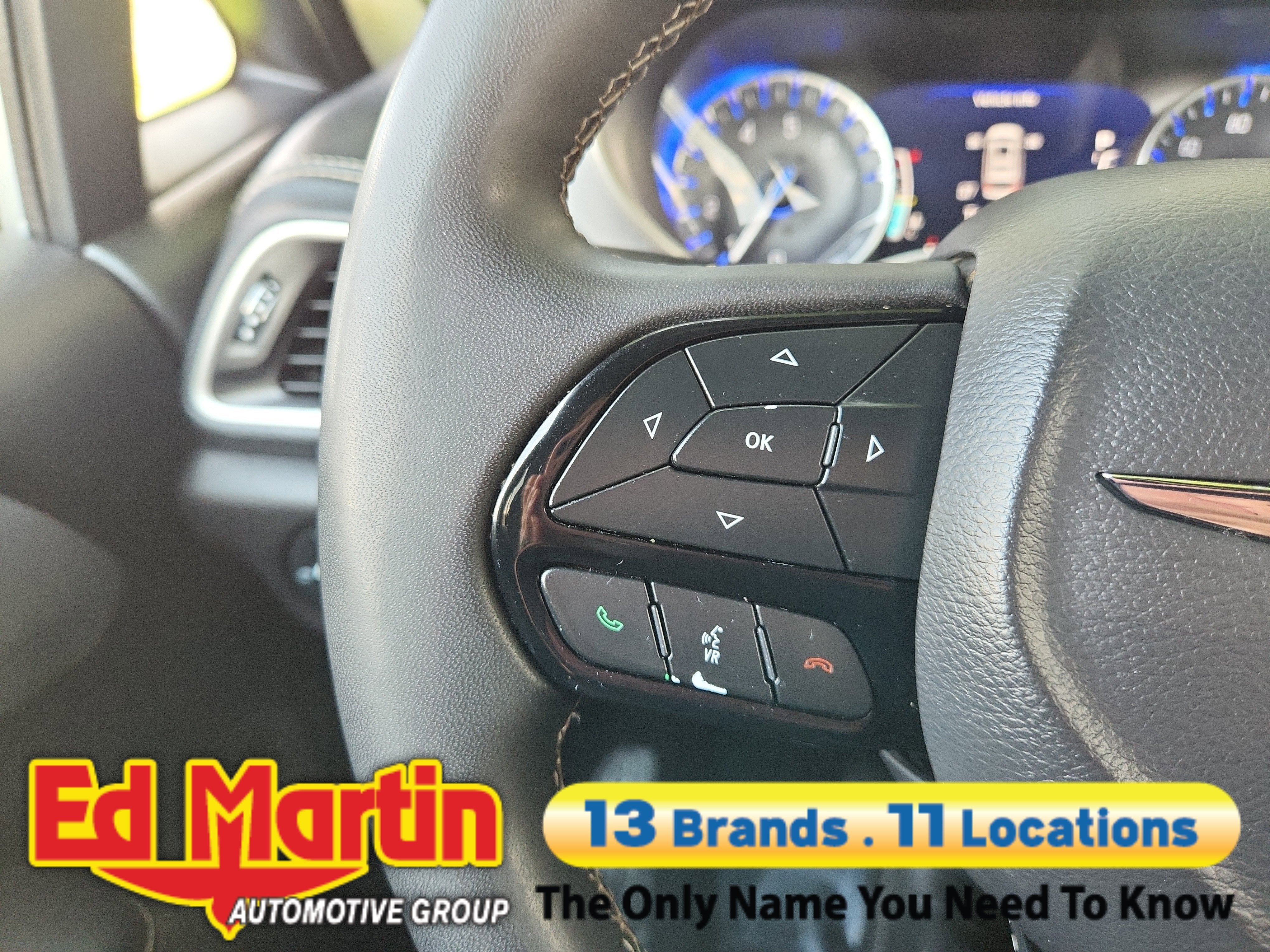 2023 Chrysler Pacifica Touring