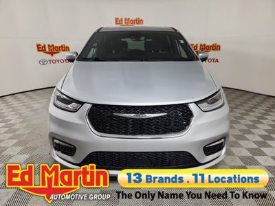 2023 Chrysler Pacifica Touring