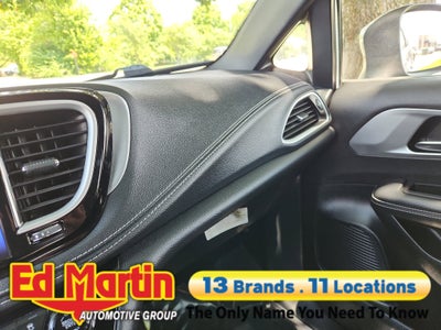 2023 Chrysler Pacifica Touring