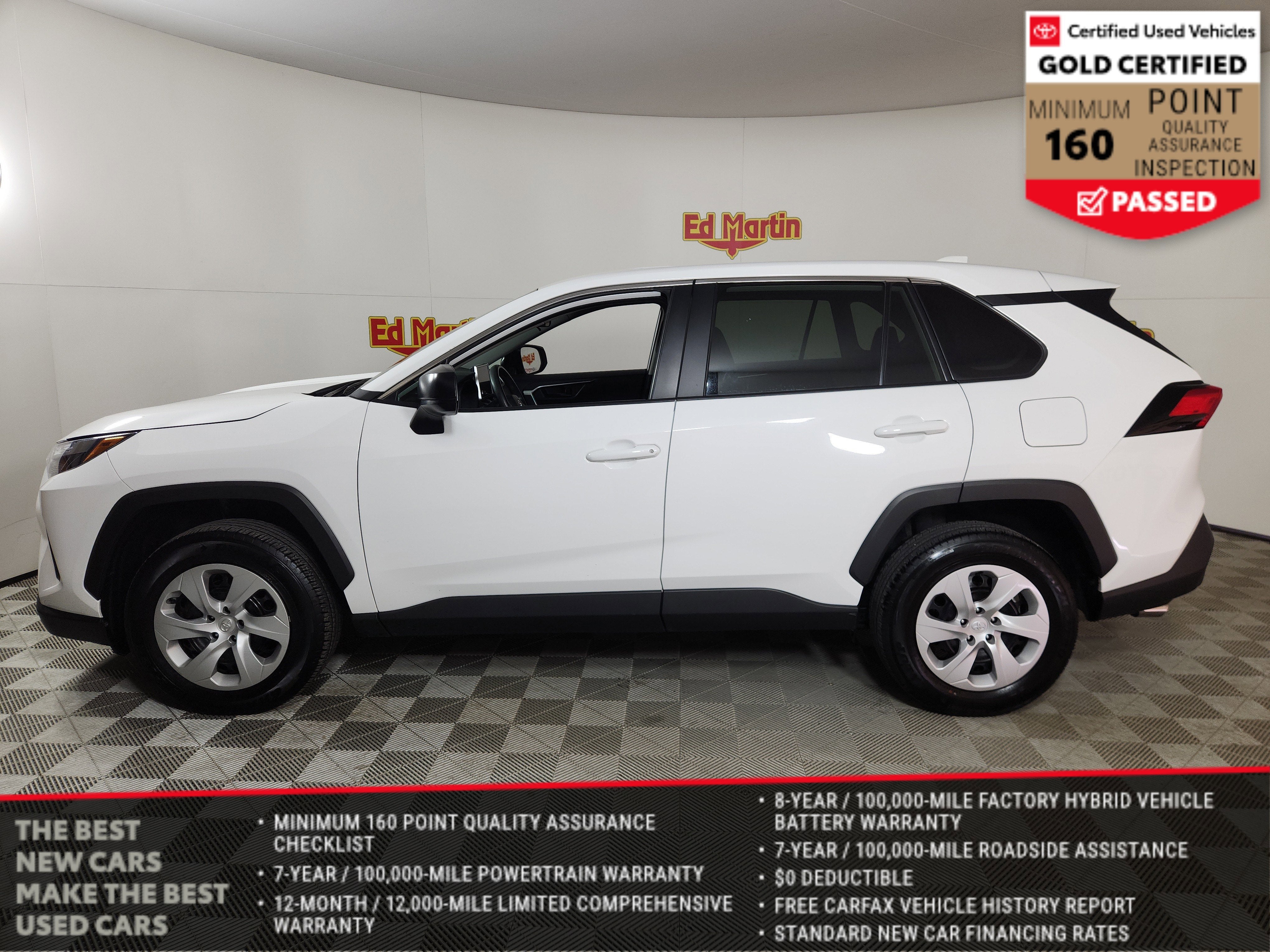 2024 Toyota RAV4 LE