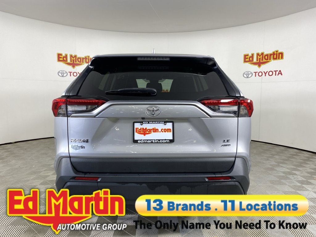 2024 Toyota RAV4 LE