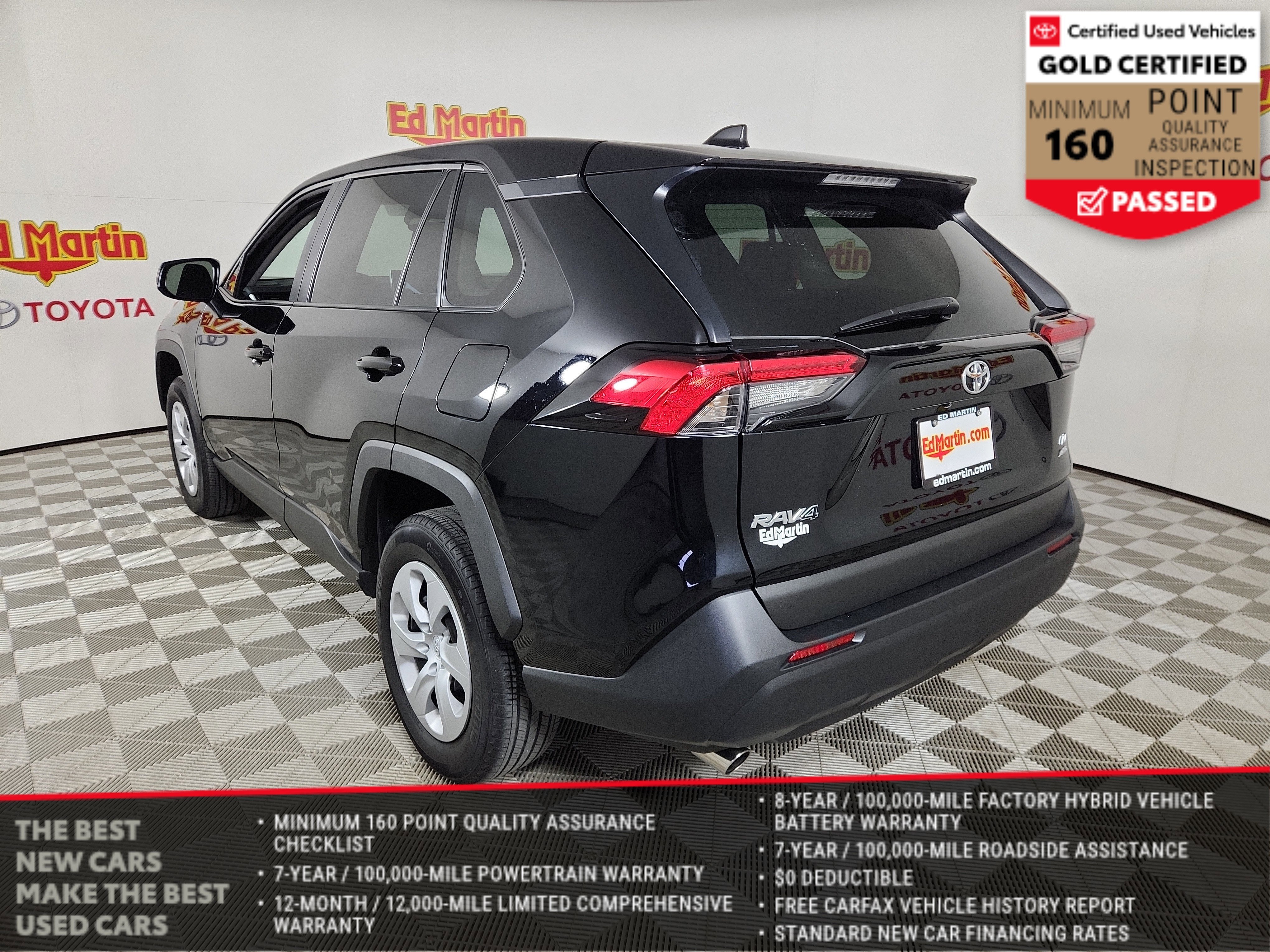 2024 Toyota RAV4 LE