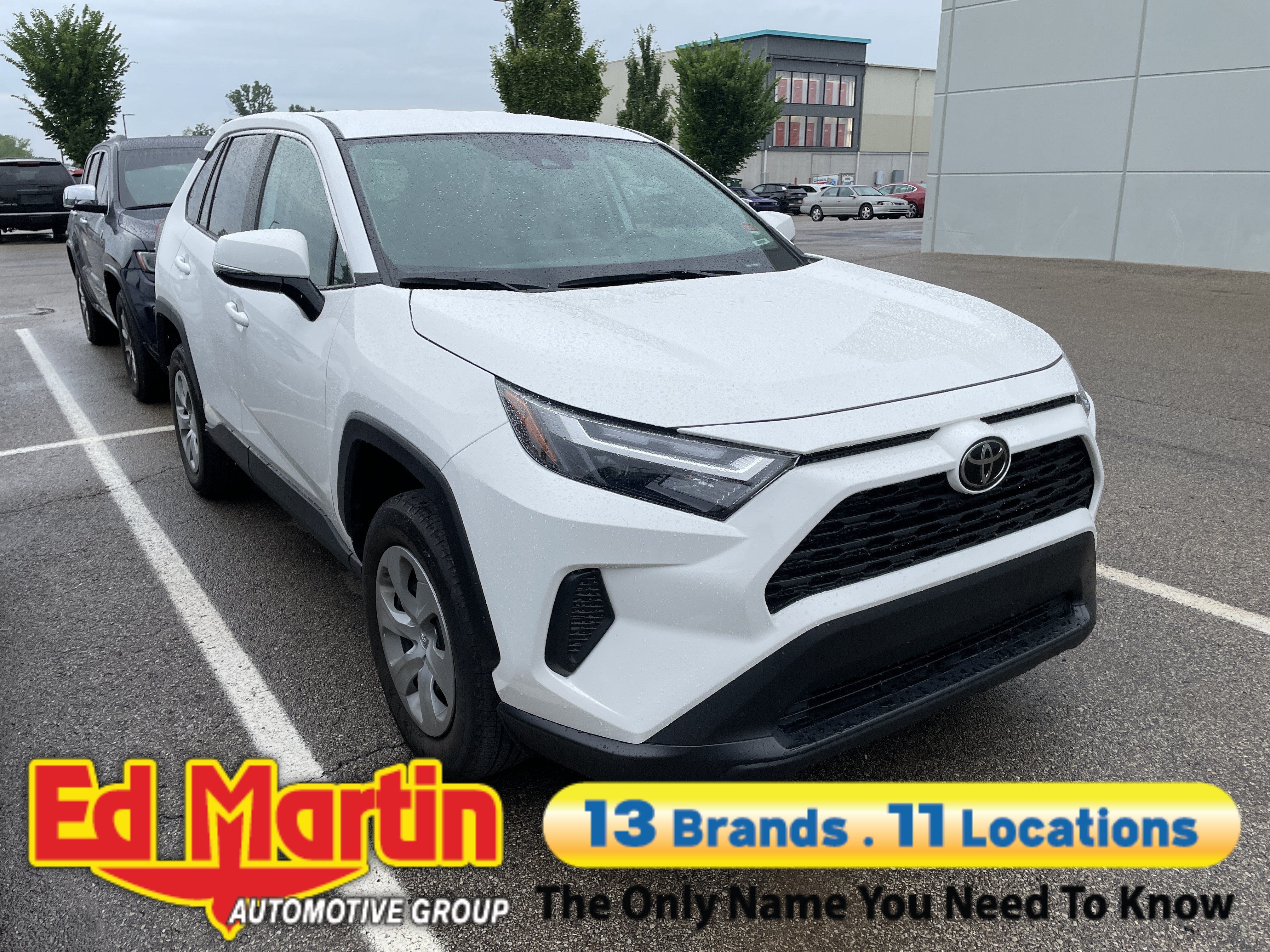 2023 Toyota RAV4 LE