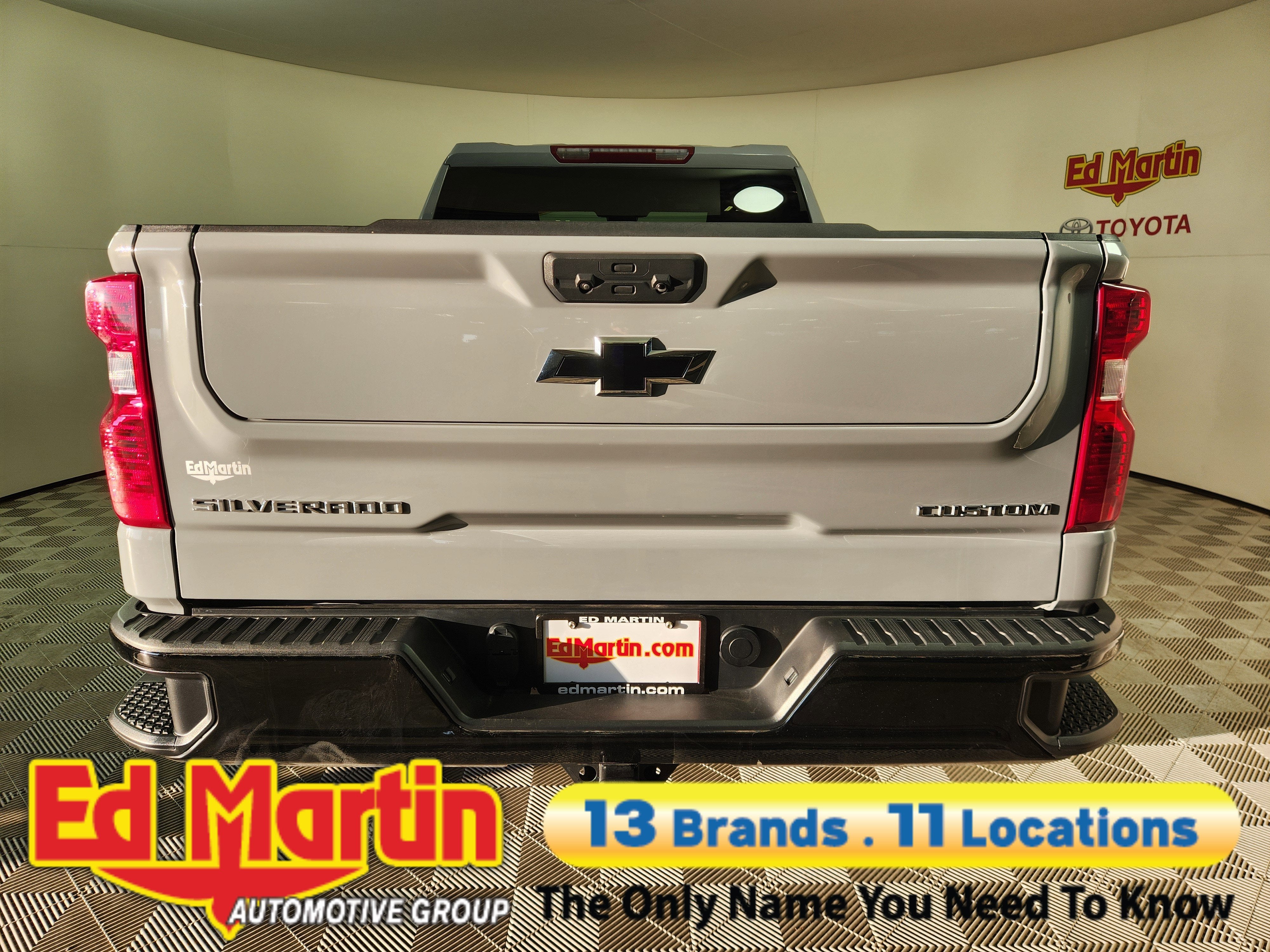 2024 Chevrolet Silverado 1500 Custom Trail Boss