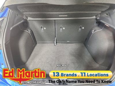 2023 Nissan Kicks SR