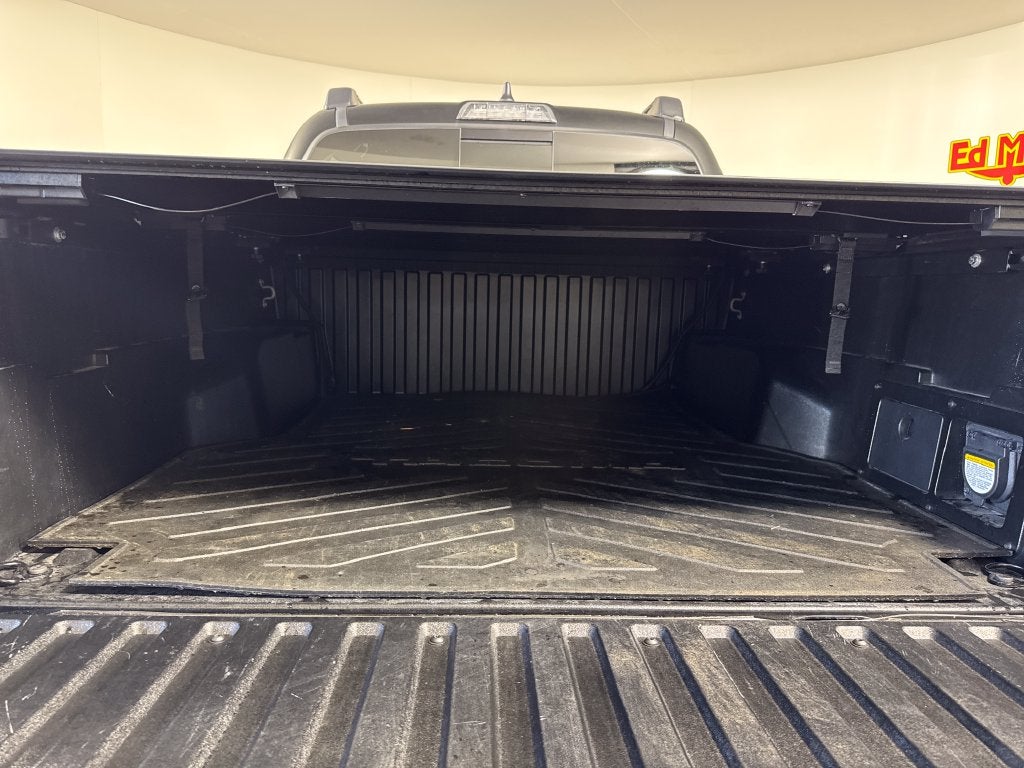 2023 Toyota Tacoma Limited V6