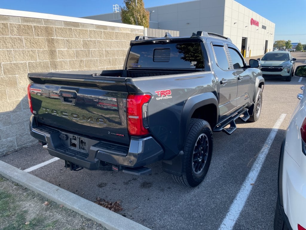 2025 Toyota Tacoma Hybrid TRD Off Road