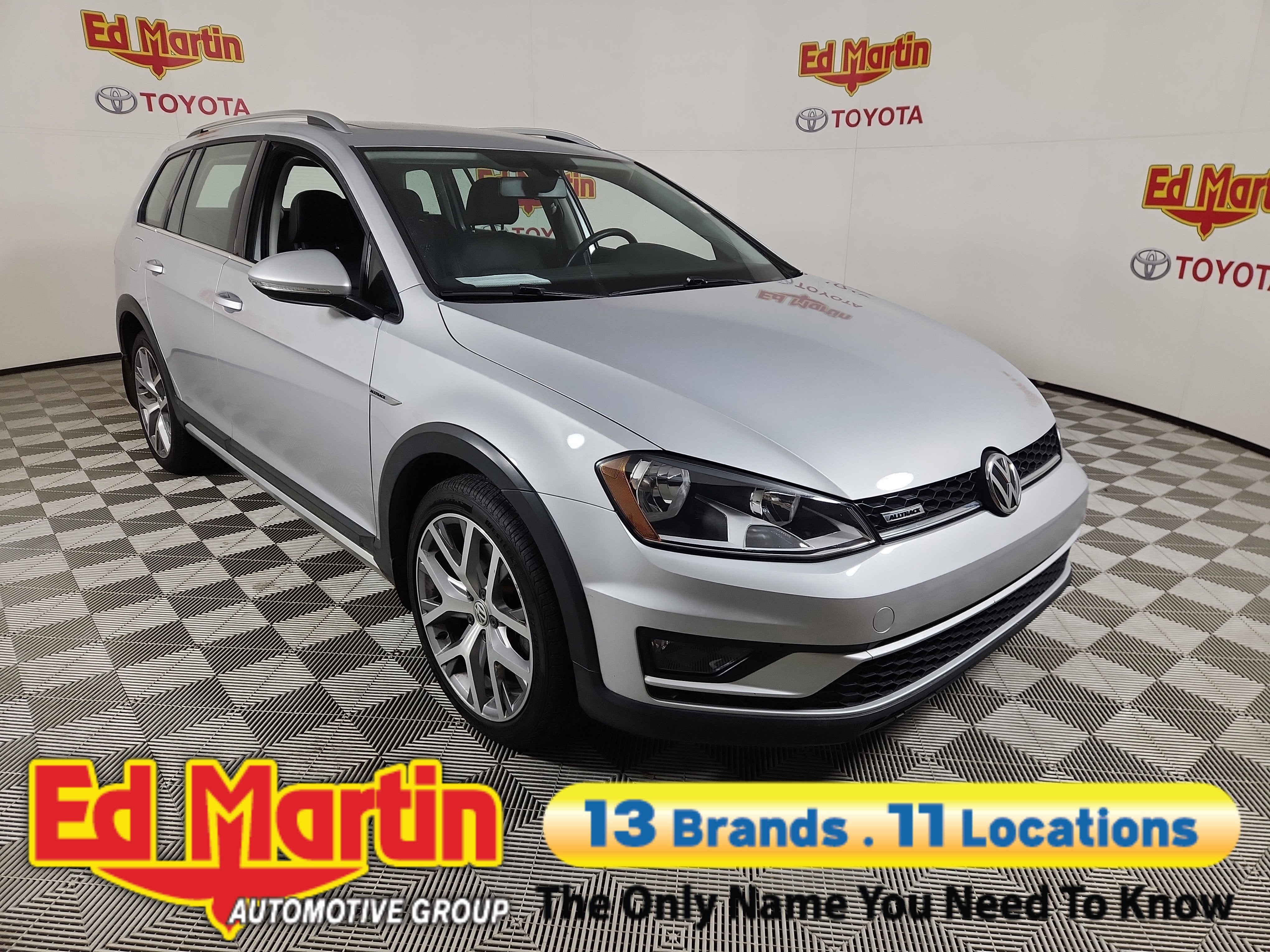 2017 Volkswagen Golf Alltrack Base