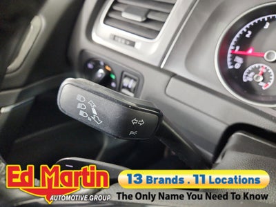 2017 Volkswagen Golf Alltrack Base