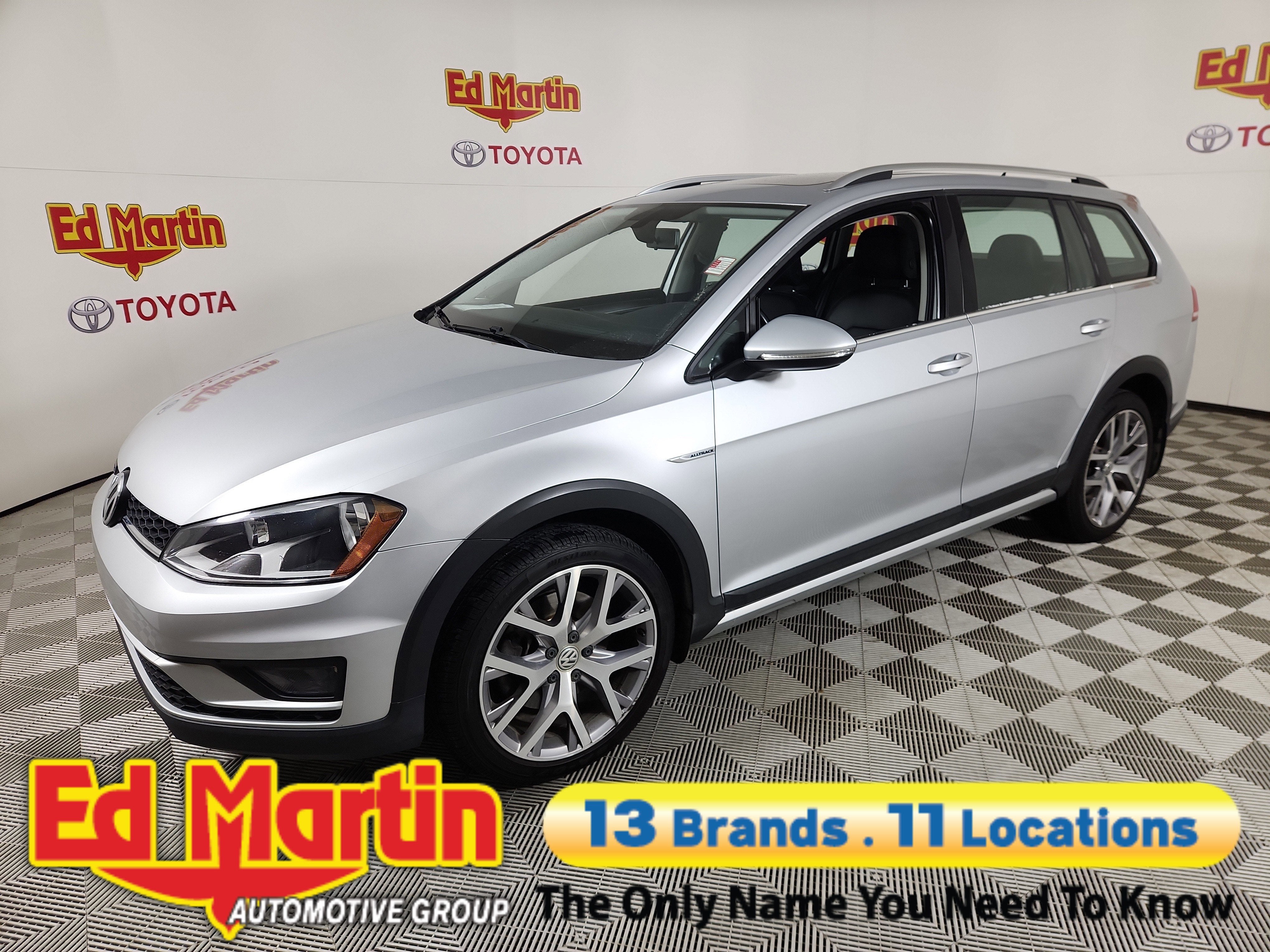 2017 Volkswagen Golf Alltrack Base