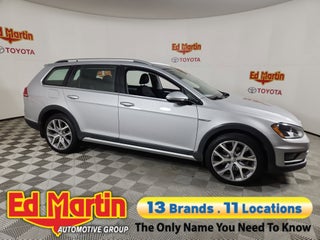 2017 Volkswagen Golf Alltrack Base