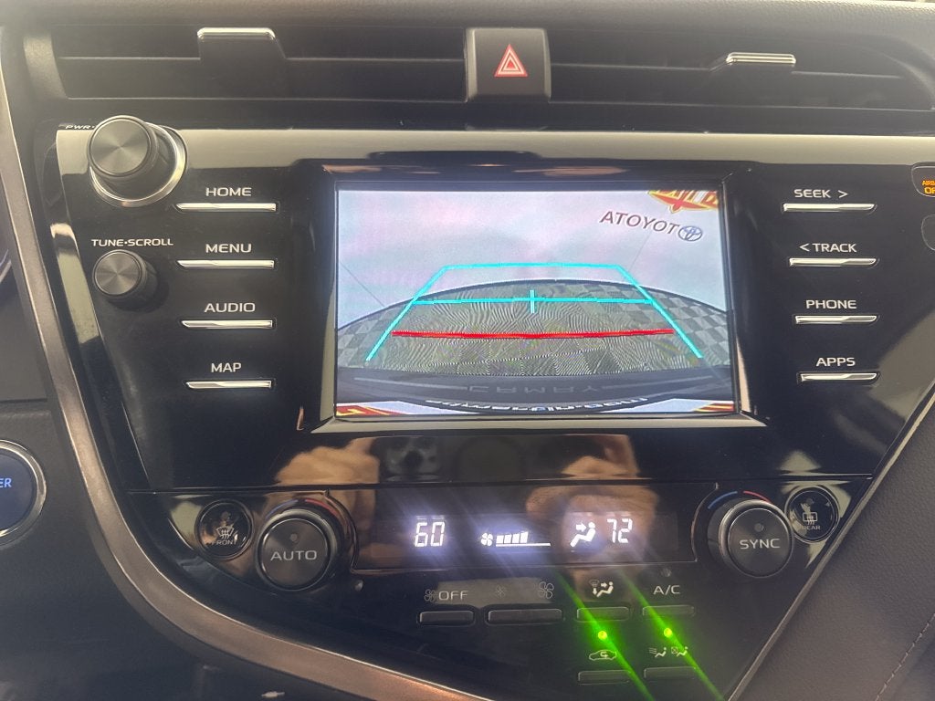 2019 Toyota Camry Hybrid LE