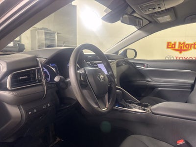 2019 Toyota Camry Hybrid LE
