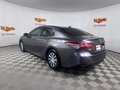 2019 Toyota Camry Hybrid LE