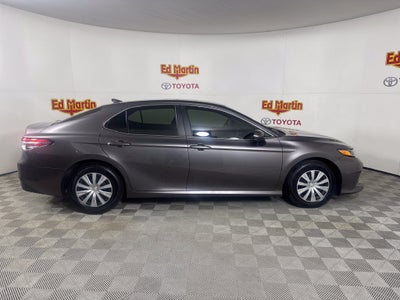 2019 Toyota Camry Hybrid LE