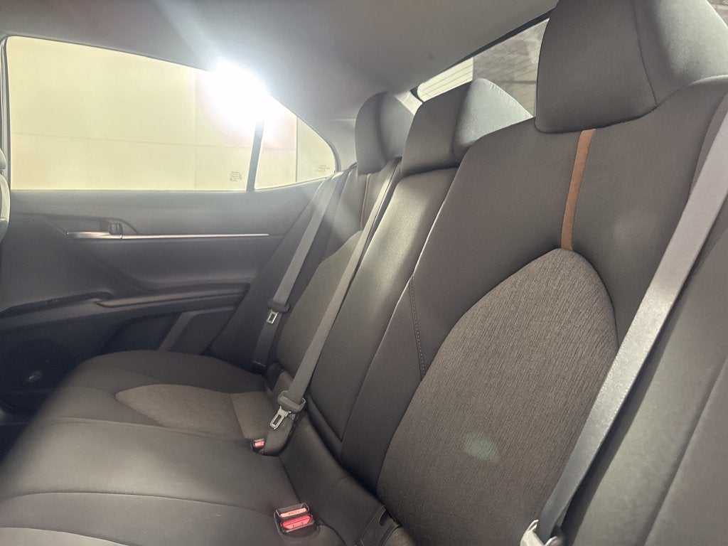 2019 Toyota Camry Hybrid LE