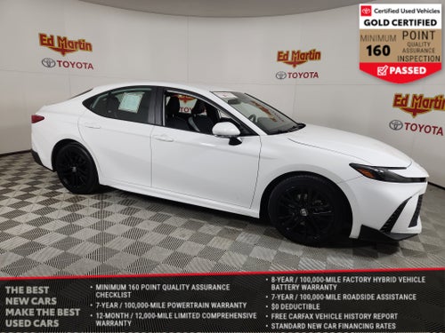 2025 Toyota Camry SE