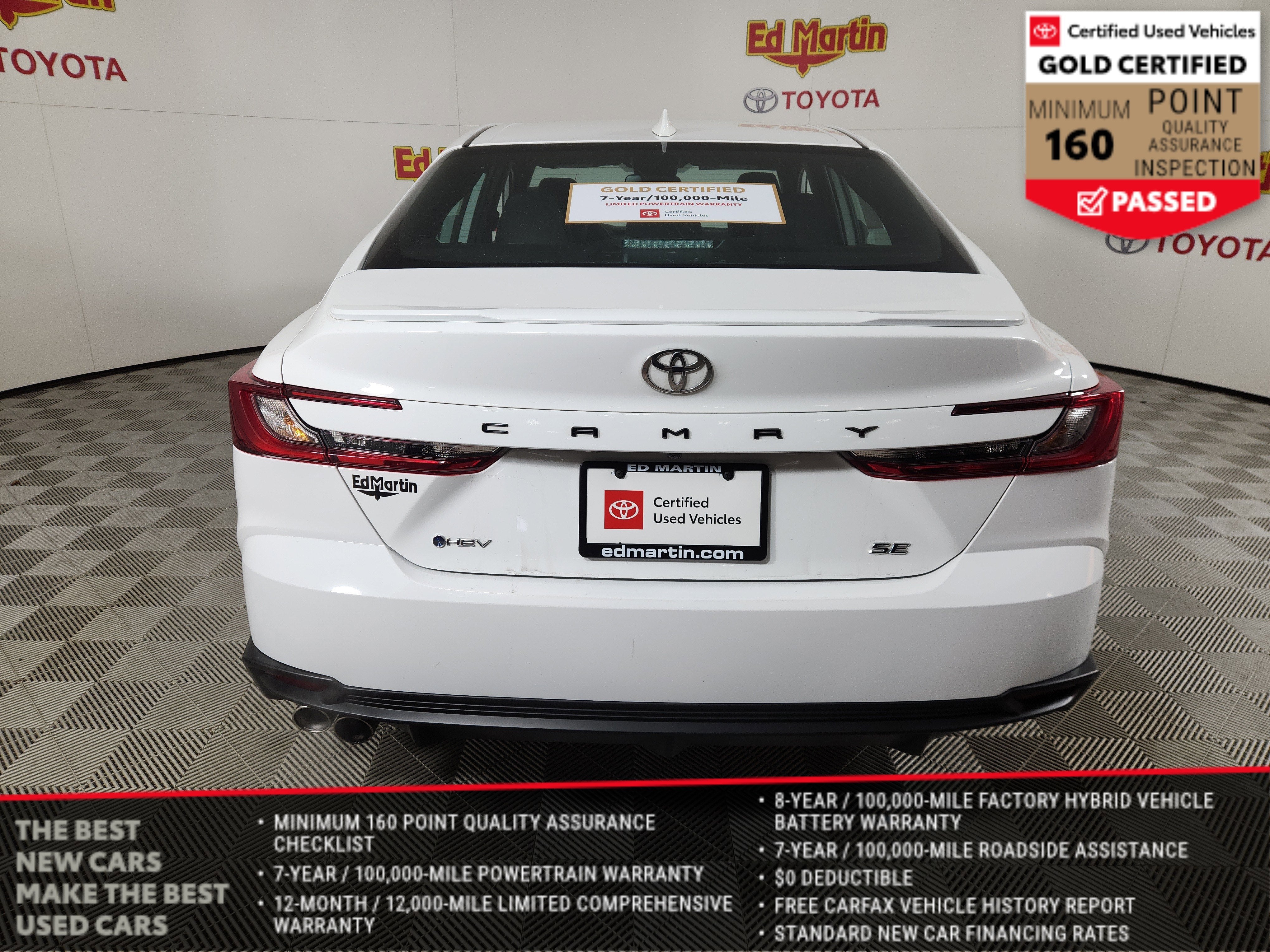 2025 Toyota Camry SE