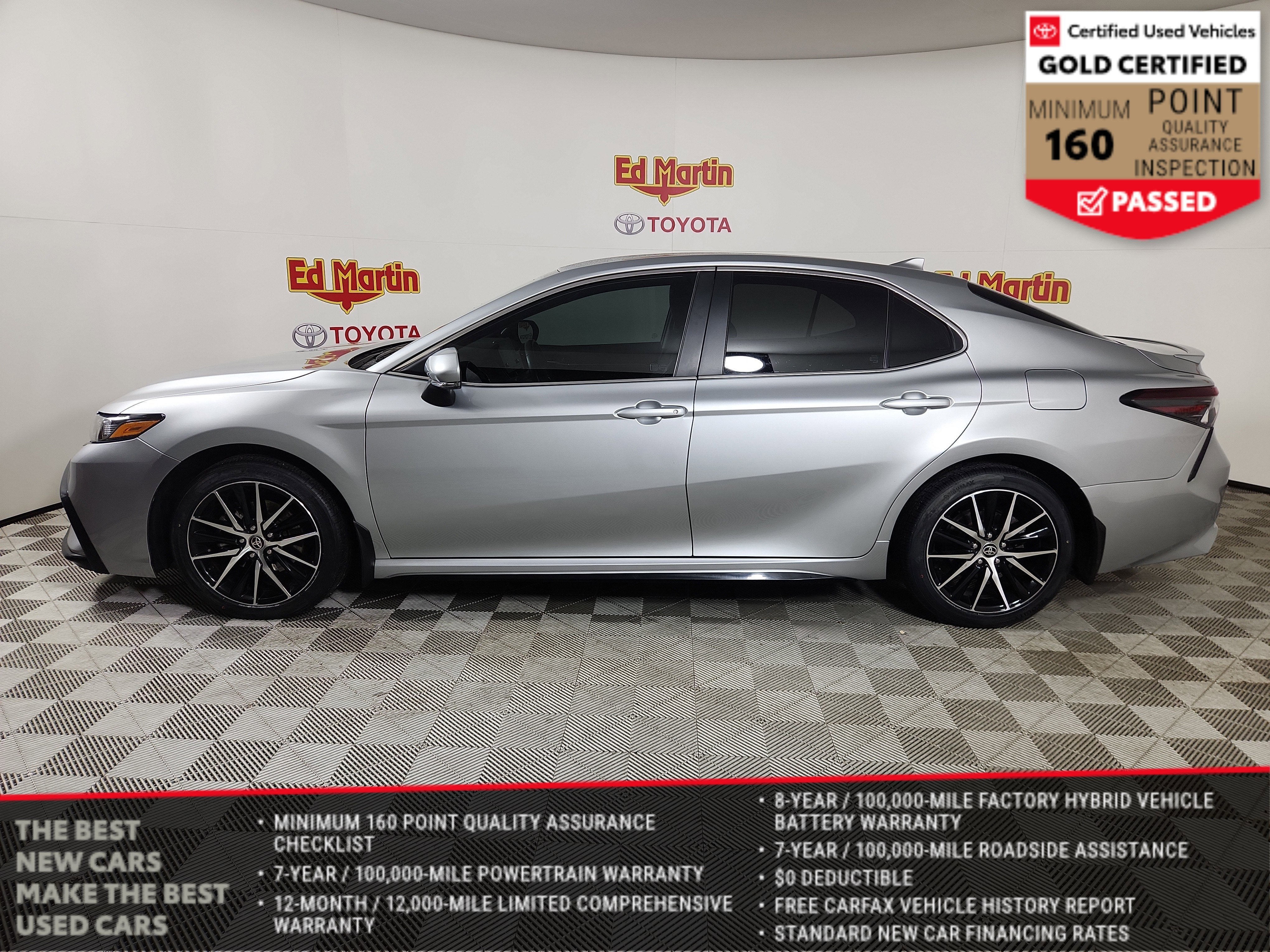 2024 Toyota Camry SE