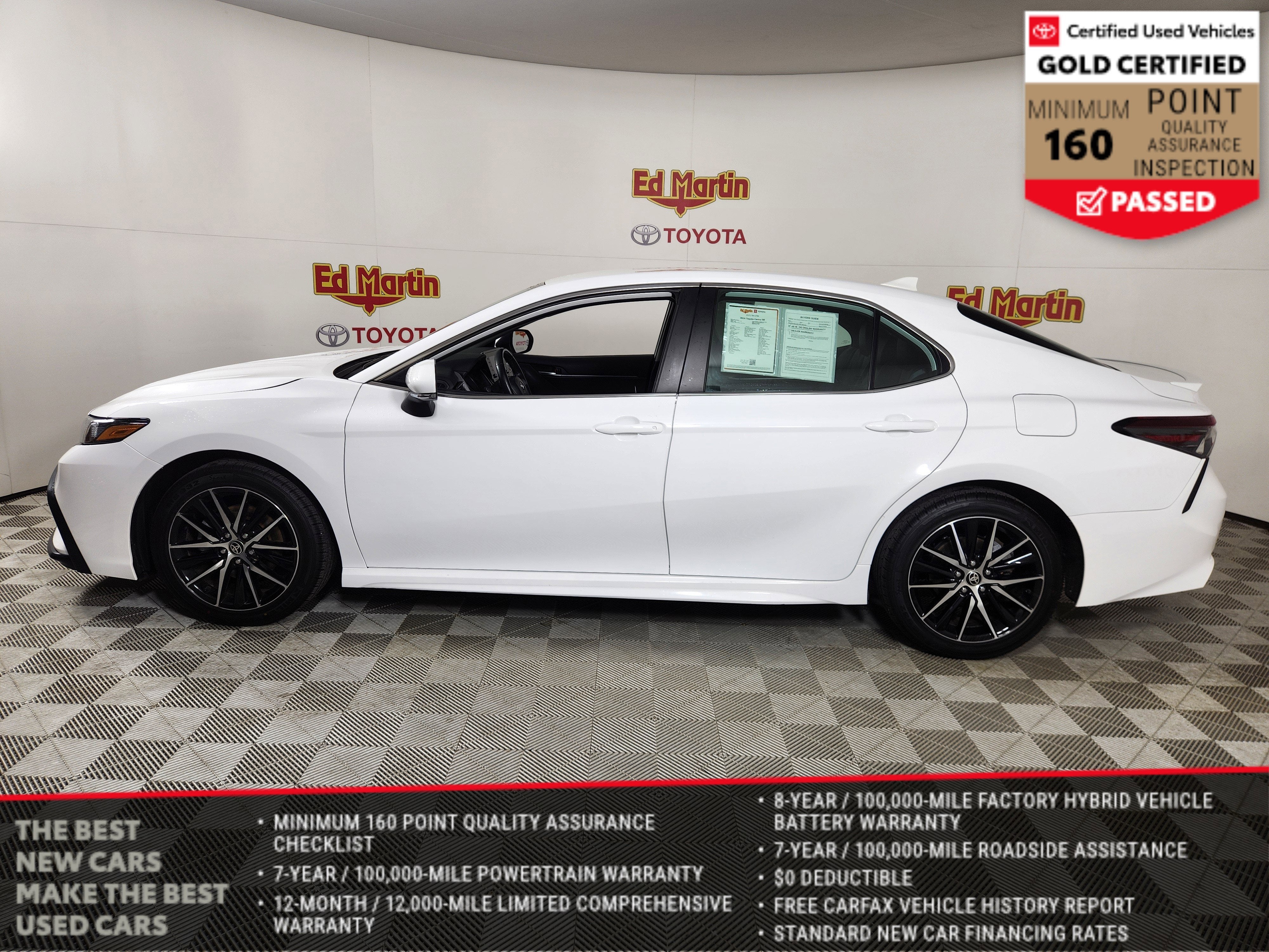 2024 Toyota Camry SE