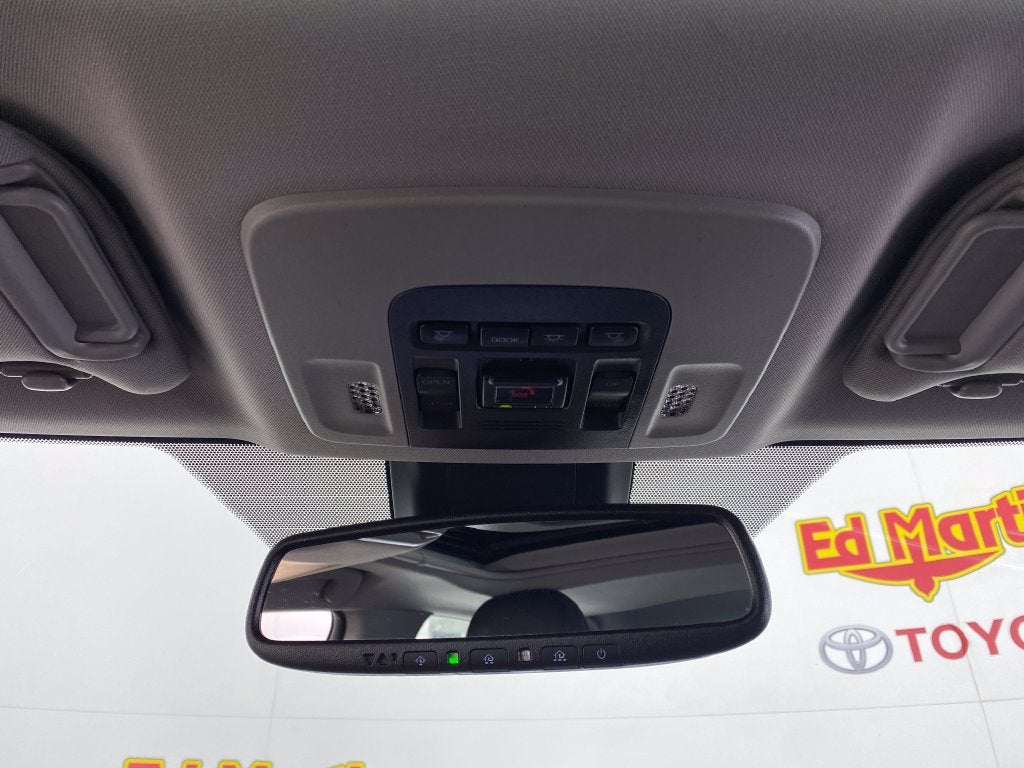 2024 Toyota Camry Hybrid XSE