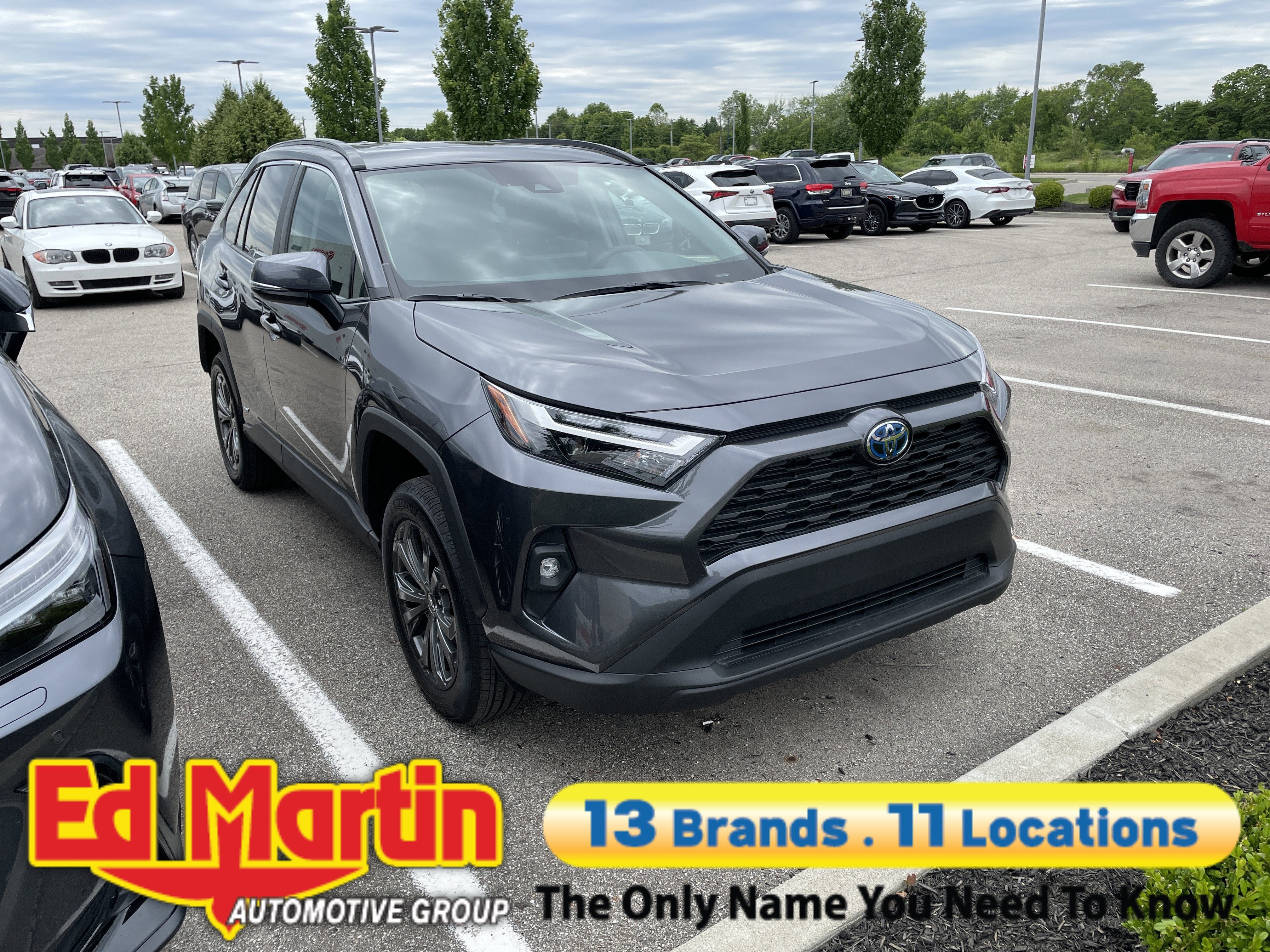 2023 Toyota RAV4 Hybrid XLE Premium