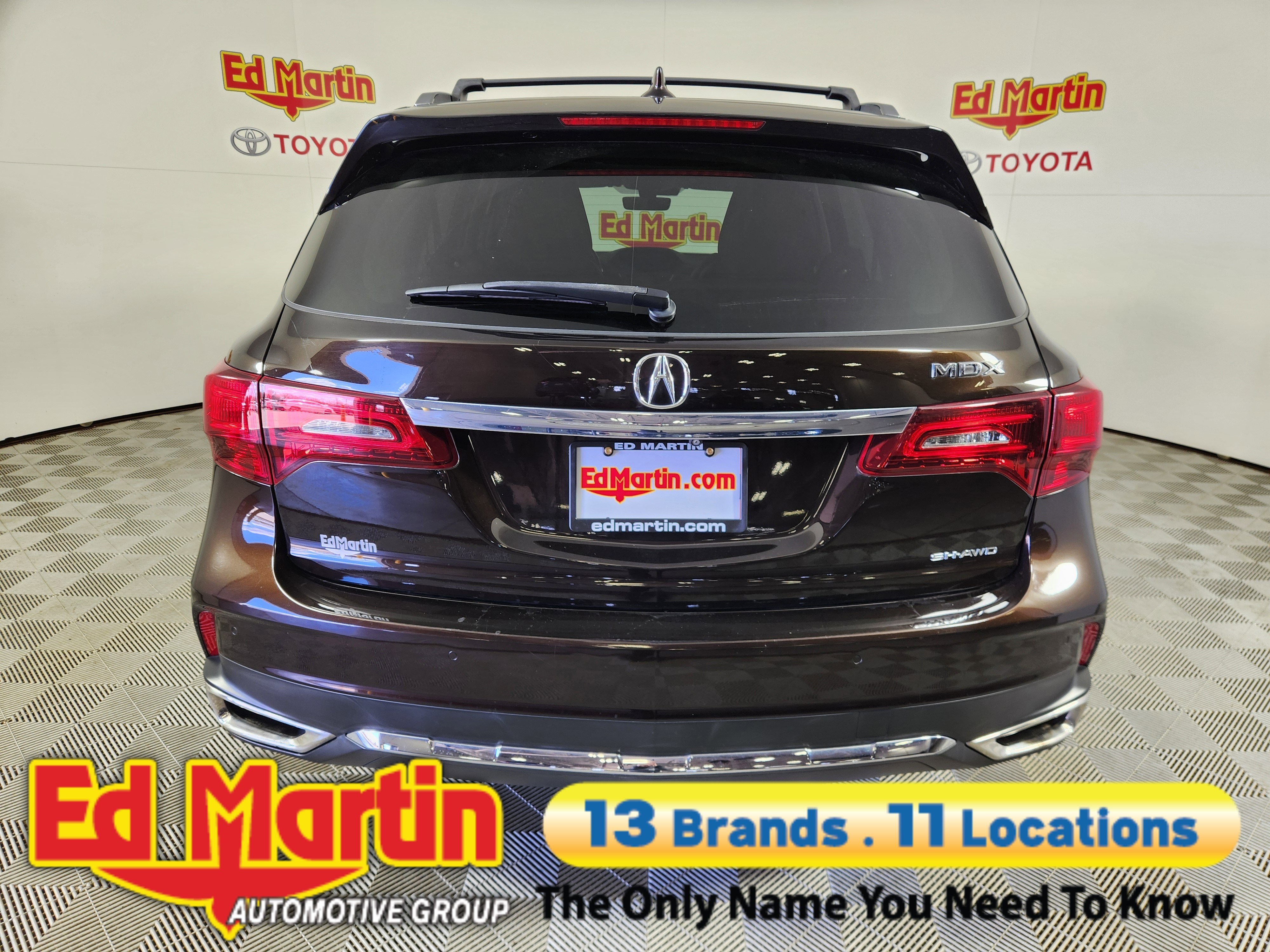 2017 Acura MDX with Advance Pkg