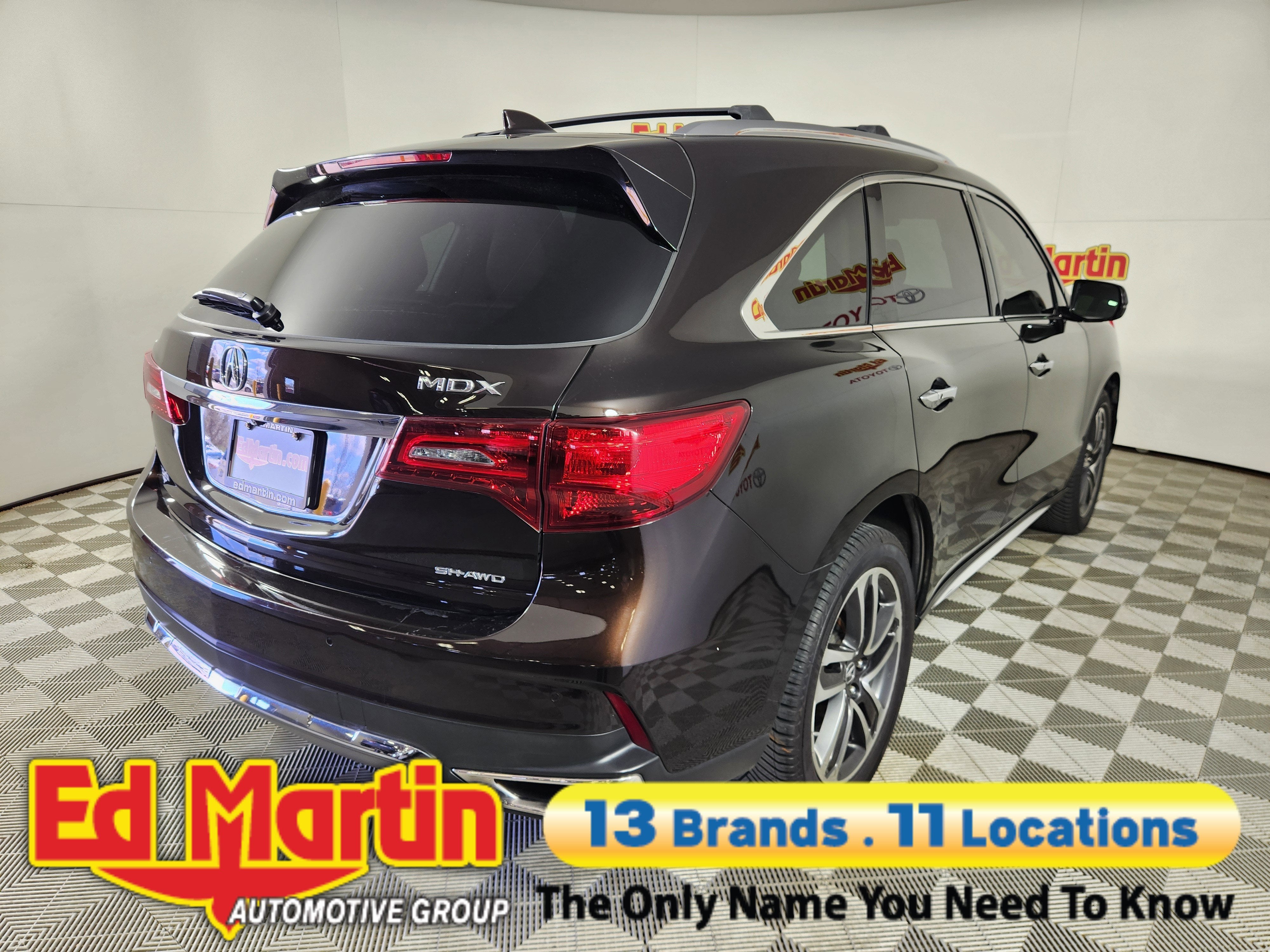2017 Acura MDX with Advance Pkg