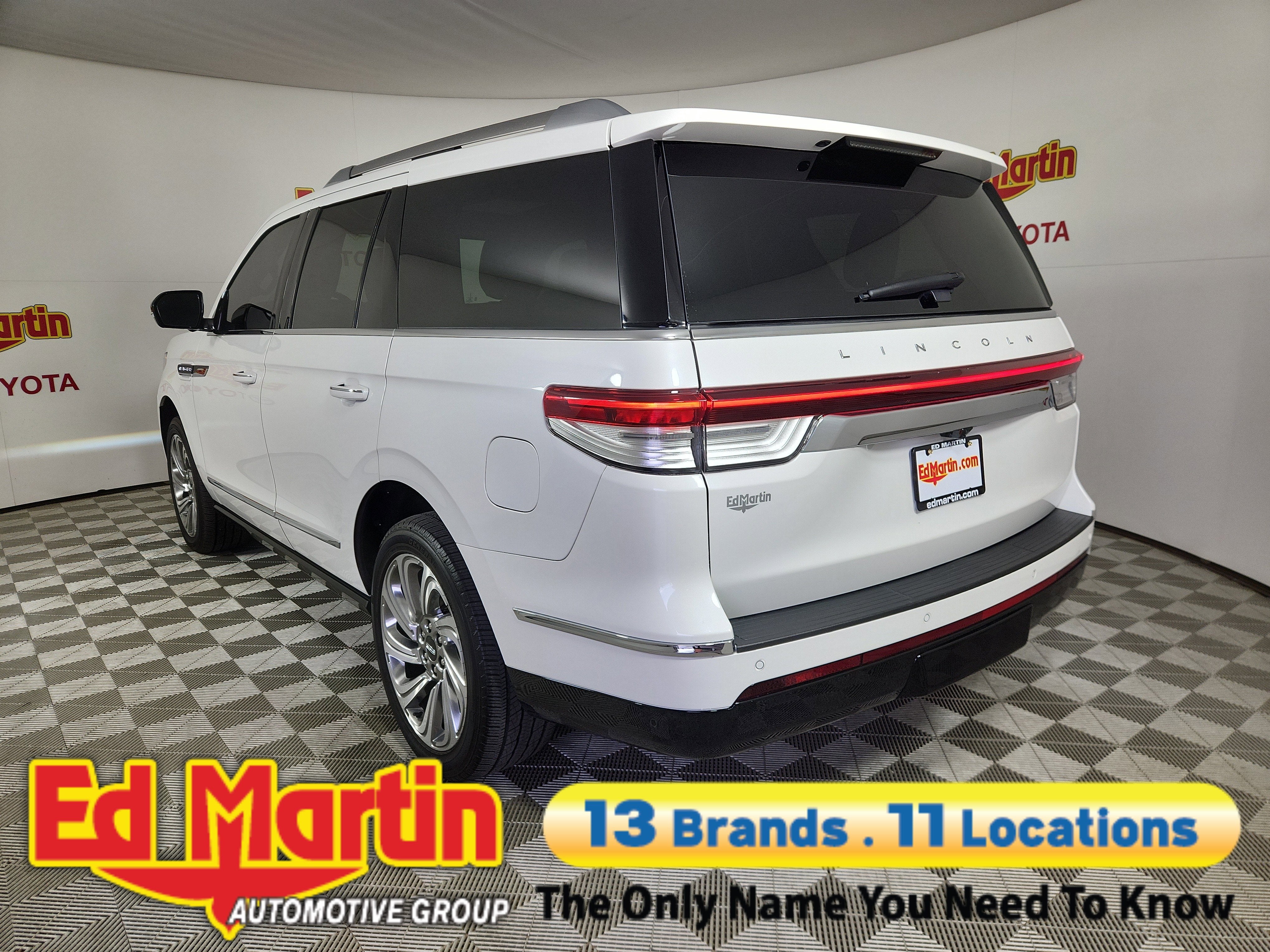 2024 Lincoln Navigator Reserve