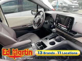 2024 Toyota Sienna Platinum