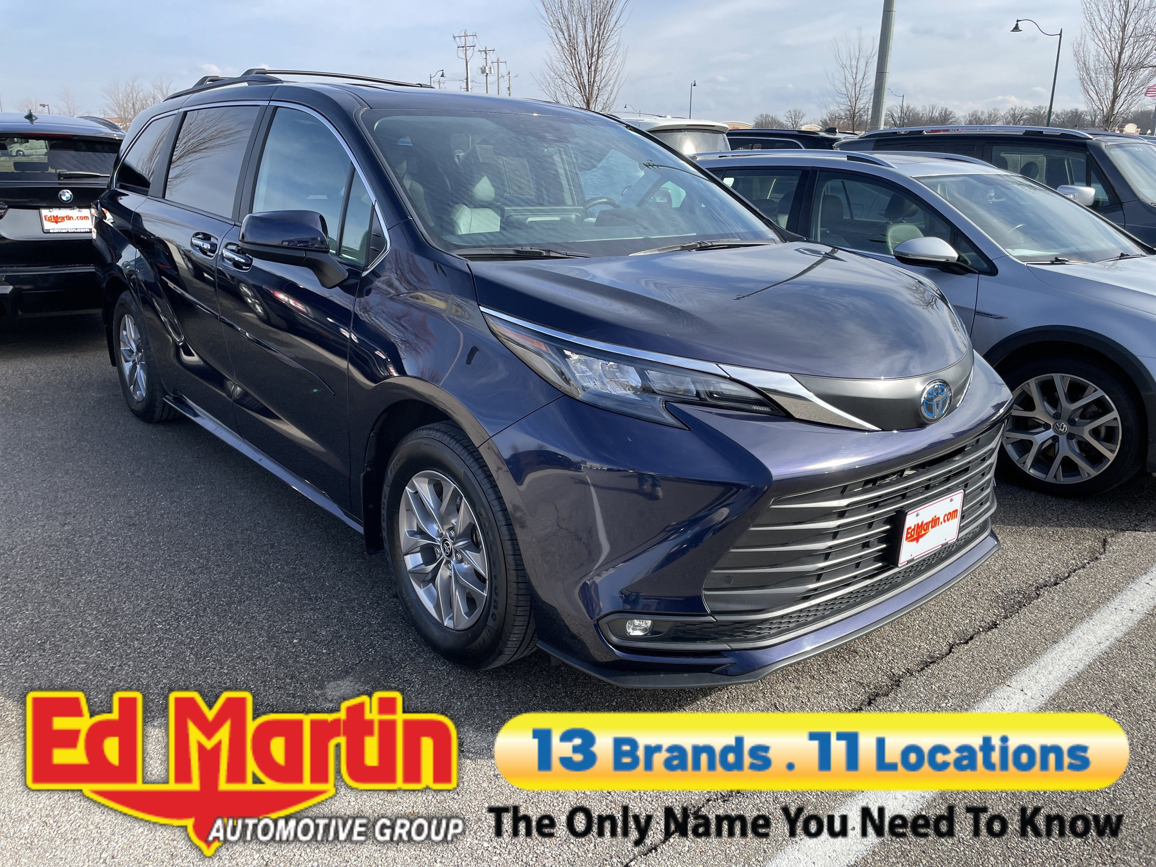 2025 Toyota Sienna XLE