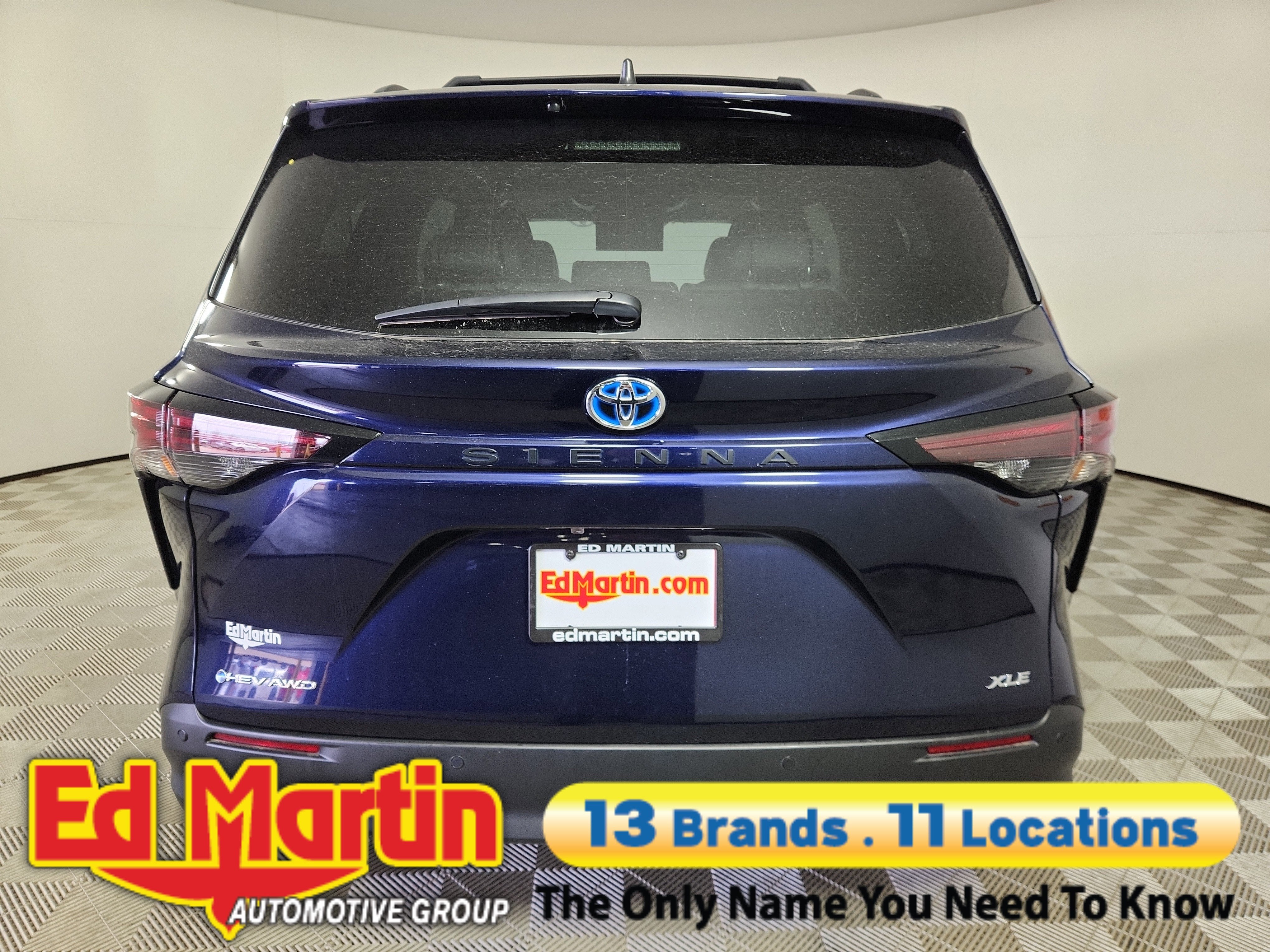 2025 Toyota Sienna XLE