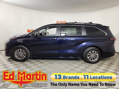 2025 Toyota Sienna XLE