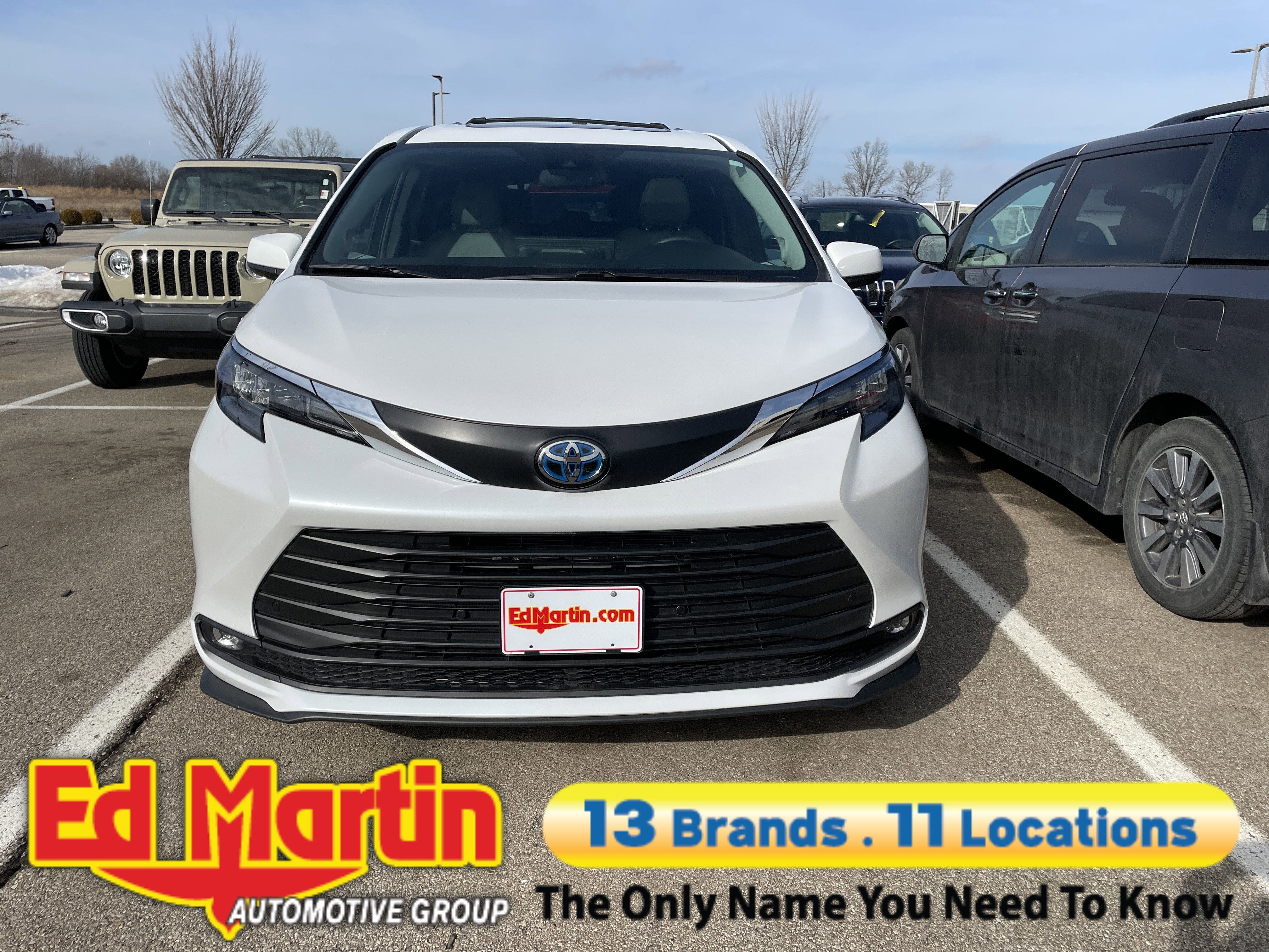 2025 Toyota Sienna XLE