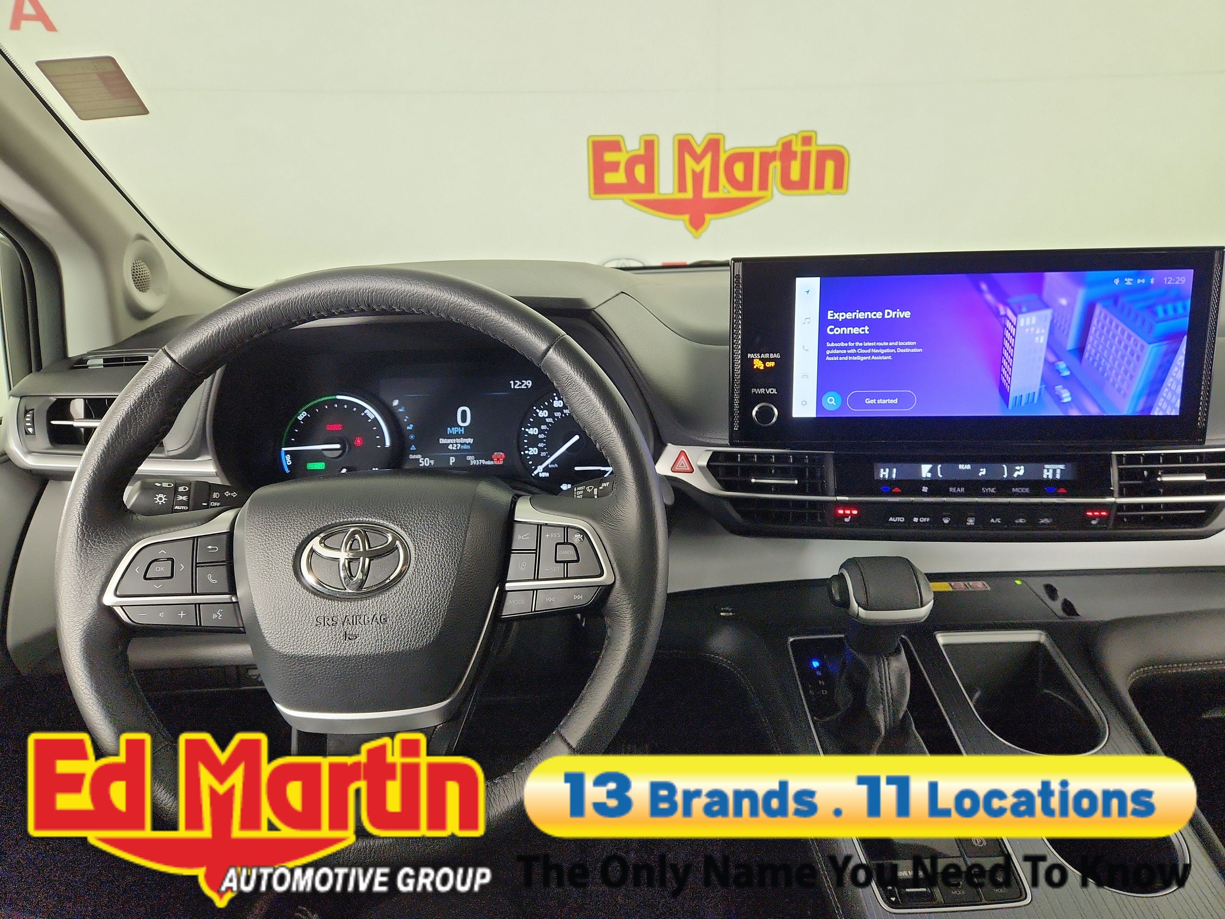 2025 Toyota Sienna XLE