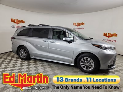 2025 Toyota Sienna XLE