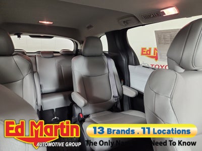 2025 Toyota Sienna XLE