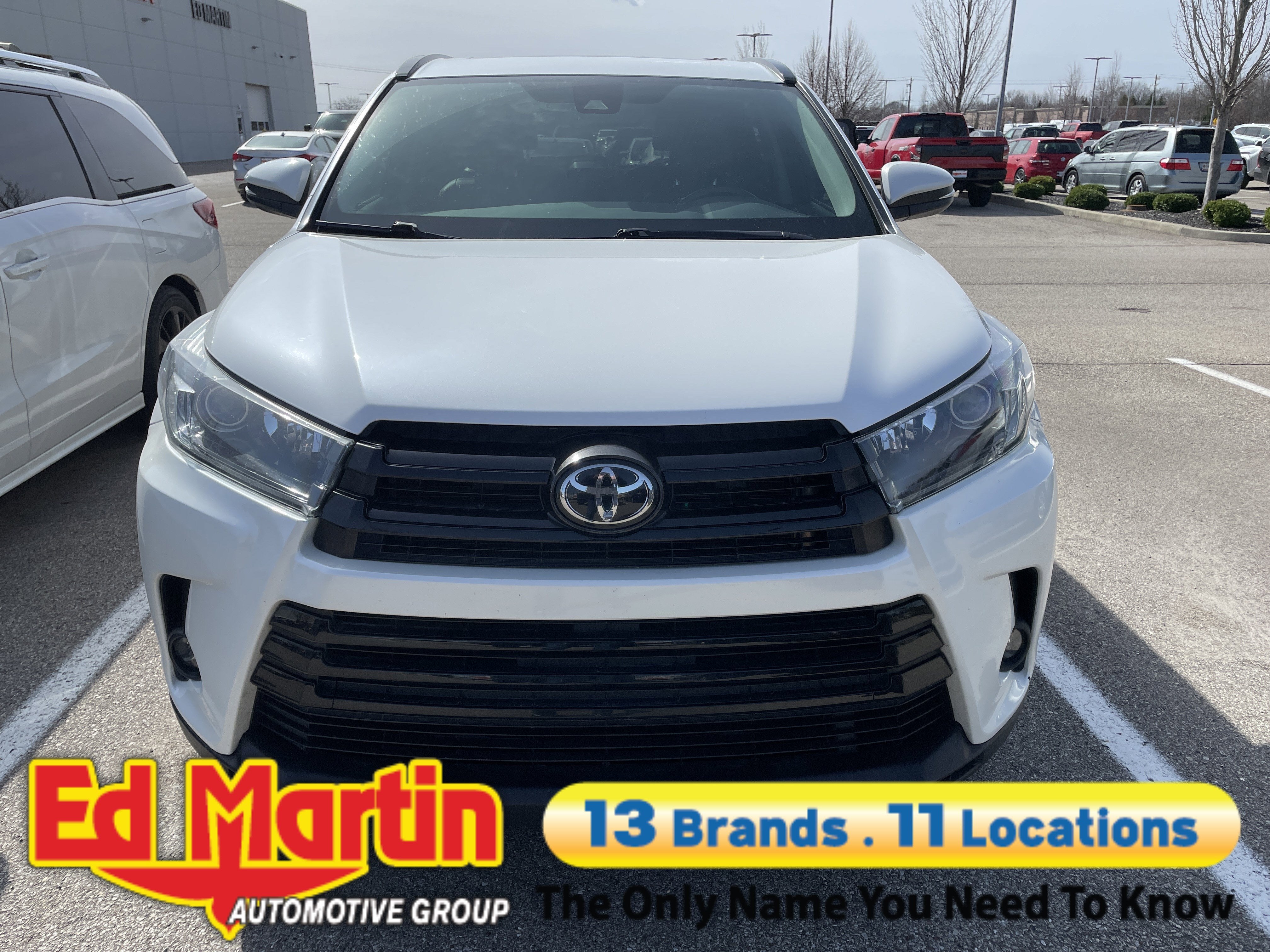 2019 Toyota Highlander SE