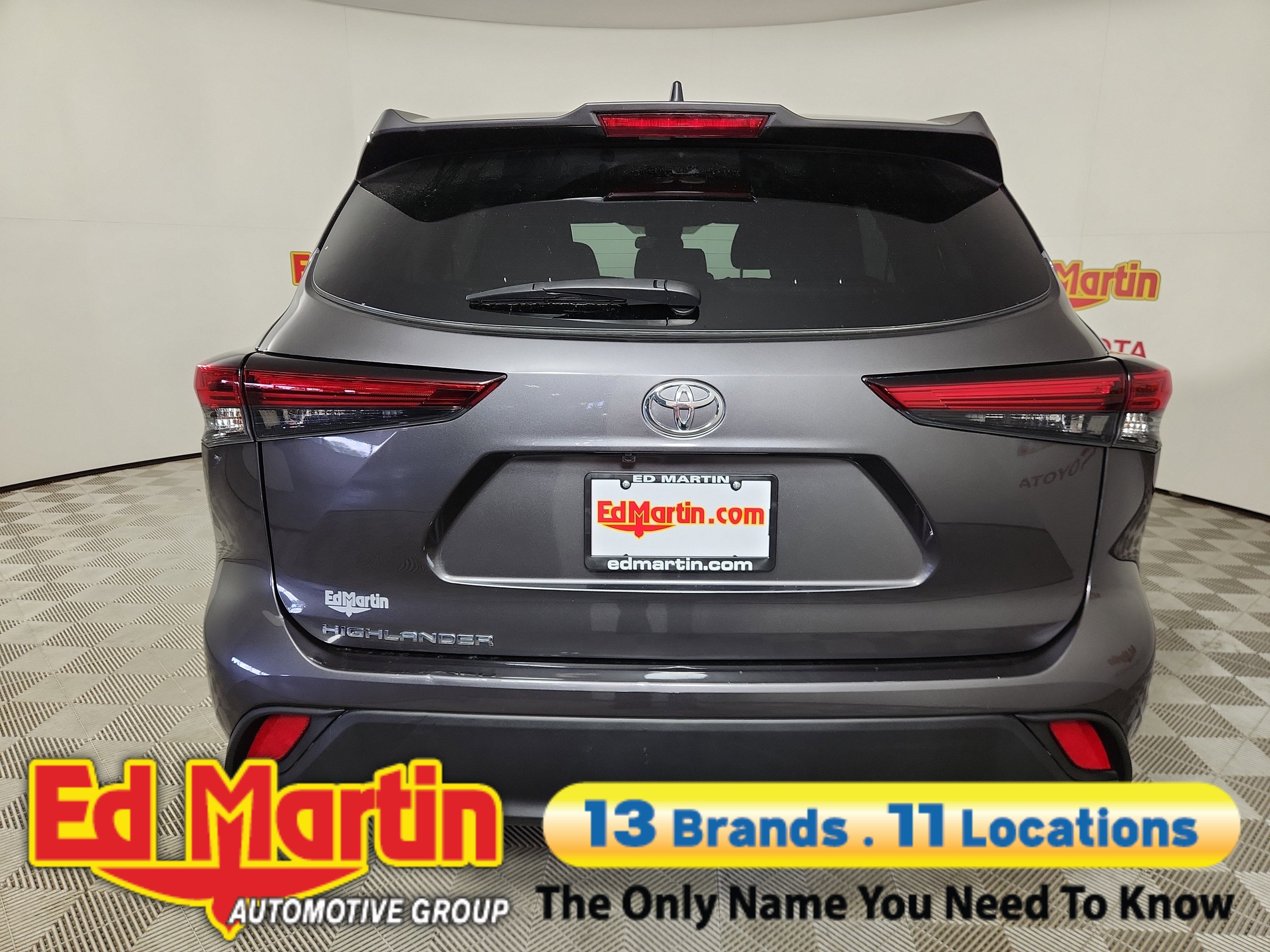 2023 Toyota Highlander L