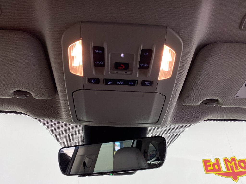 2025 Toyota Highlander XLE