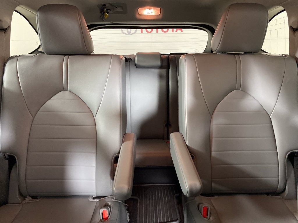 2025 Toyota Highlander XLE