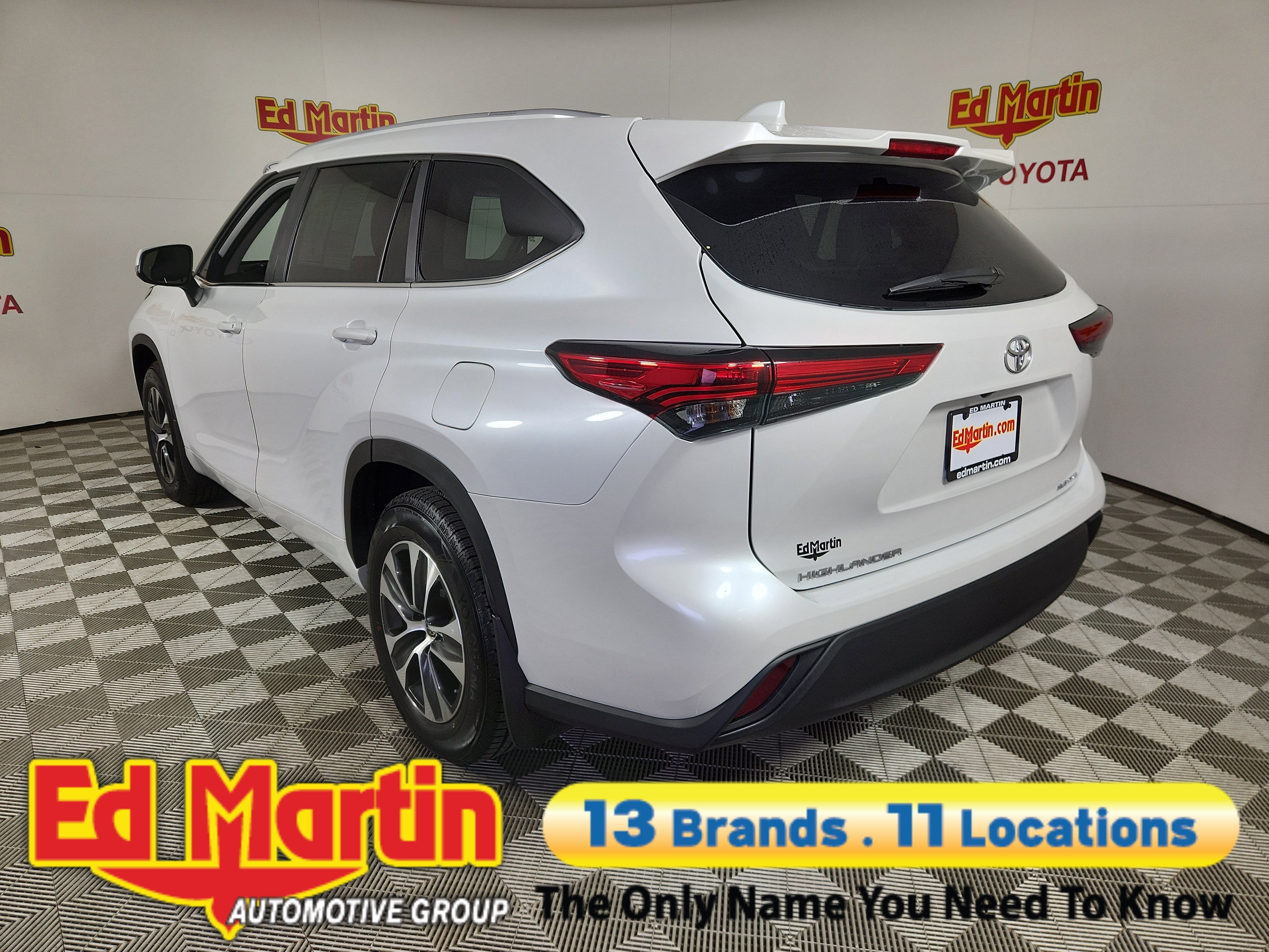 2023 Toyota Highlander XLE