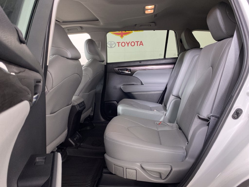 2024 Toyota Highlander Limited